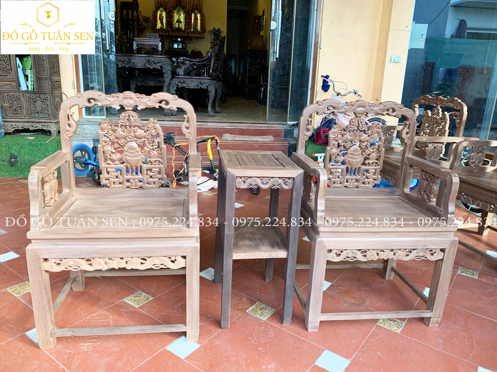 Thông tin kích thước chi tiết bộ bàn ghế vách V02